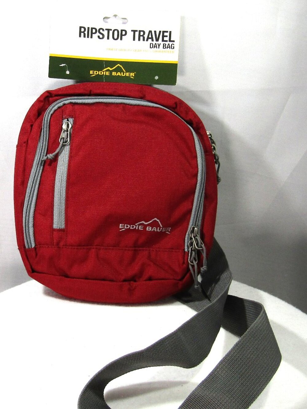 Eddie Bauer Ripstop Day bag NWT with MULTI Pockets Red 100307